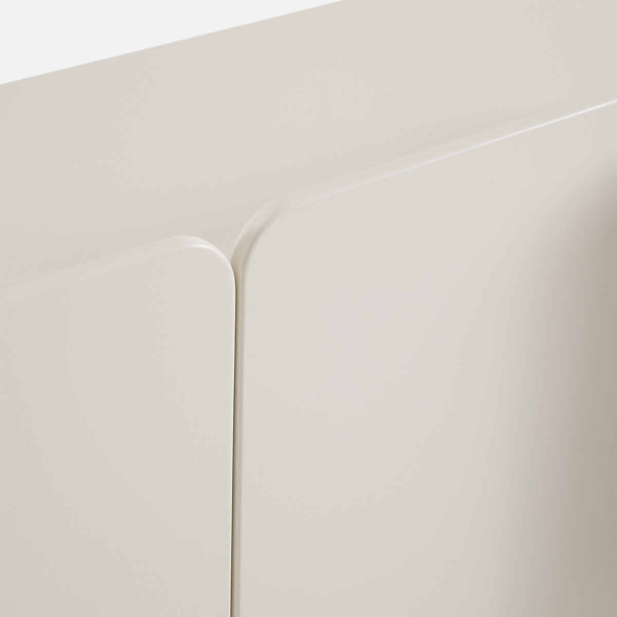 Case Sideboard