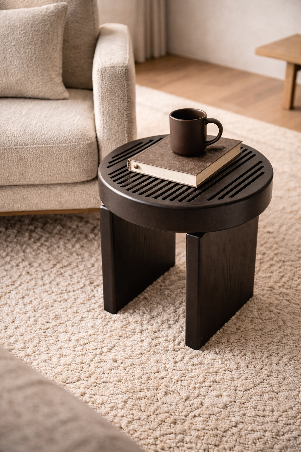 Rillos Side Table