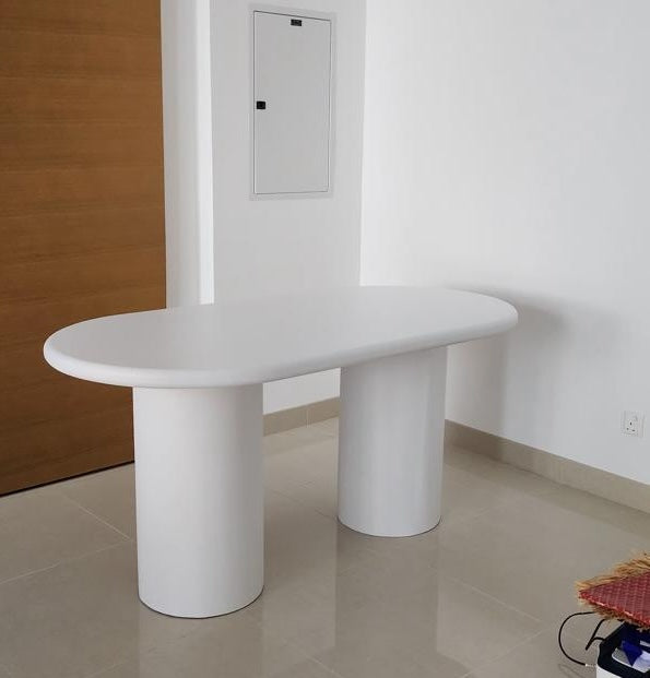Gordon Capsule-Shaped Dining Table