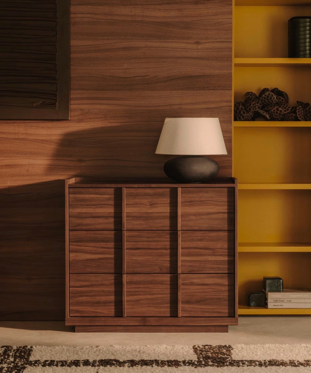 Chest of drawers walnut