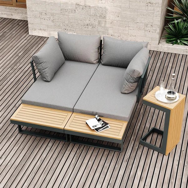 Serena's 3-Piece Sectional Outdoor Sofa Set