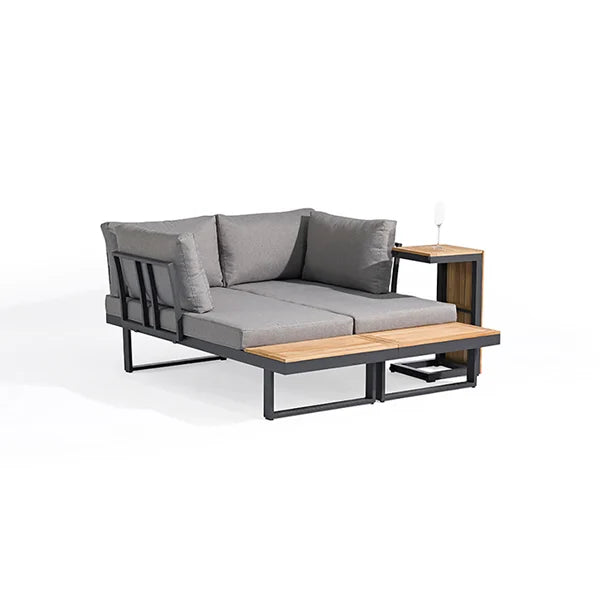 Serena's 3-Piece Sectional Outdoor Sofa Set