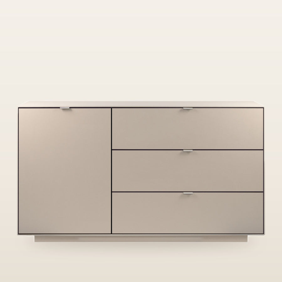 Elle Storage unit