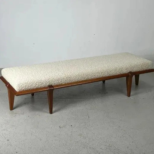 Keal Bench-AL HAYAT